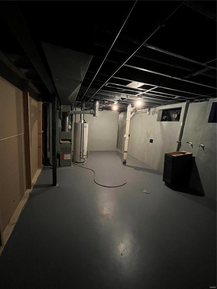 St Louis, Missouri 63137, United States, 3 Bedrooms Bedrooms, ,1 BathroomBathrooms,Residential,Pending,77422