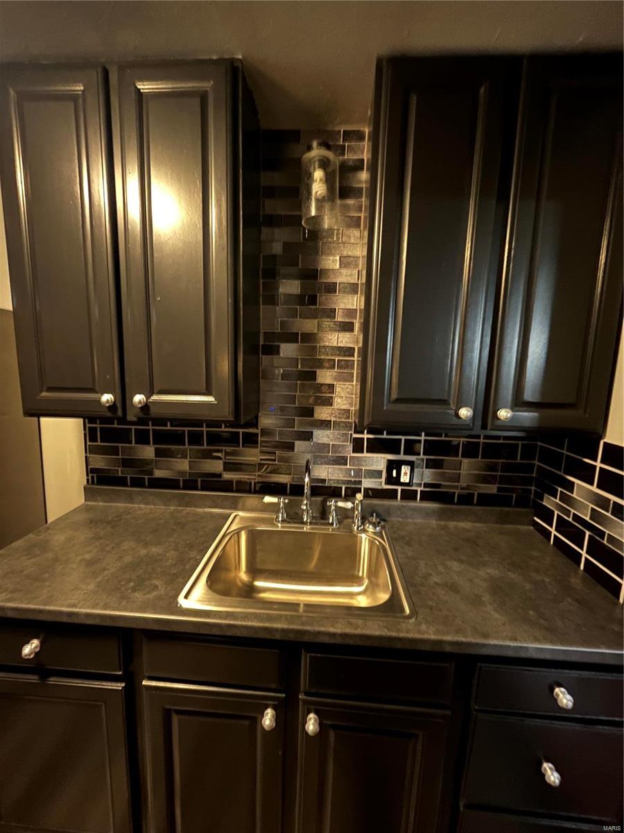 St Louis, Missouri 63137, United States, 3 Bedrooms Bedrooms, ,1 BathroomBathrooms,Residential,Pending,77422