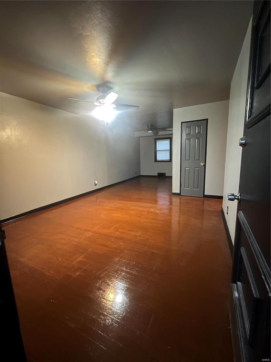 St Louis, Missouri 63137, United States, 3 Bedrooms Bedrooms, ,1 BathroomBathrooms,Residential,Pending,77422