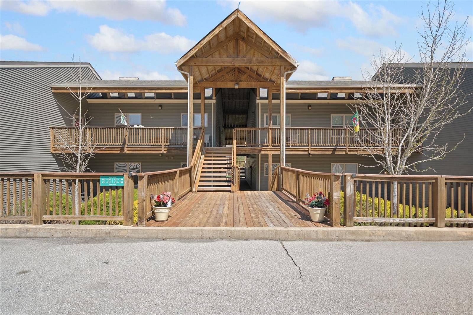 152 Geneva Cove Drive