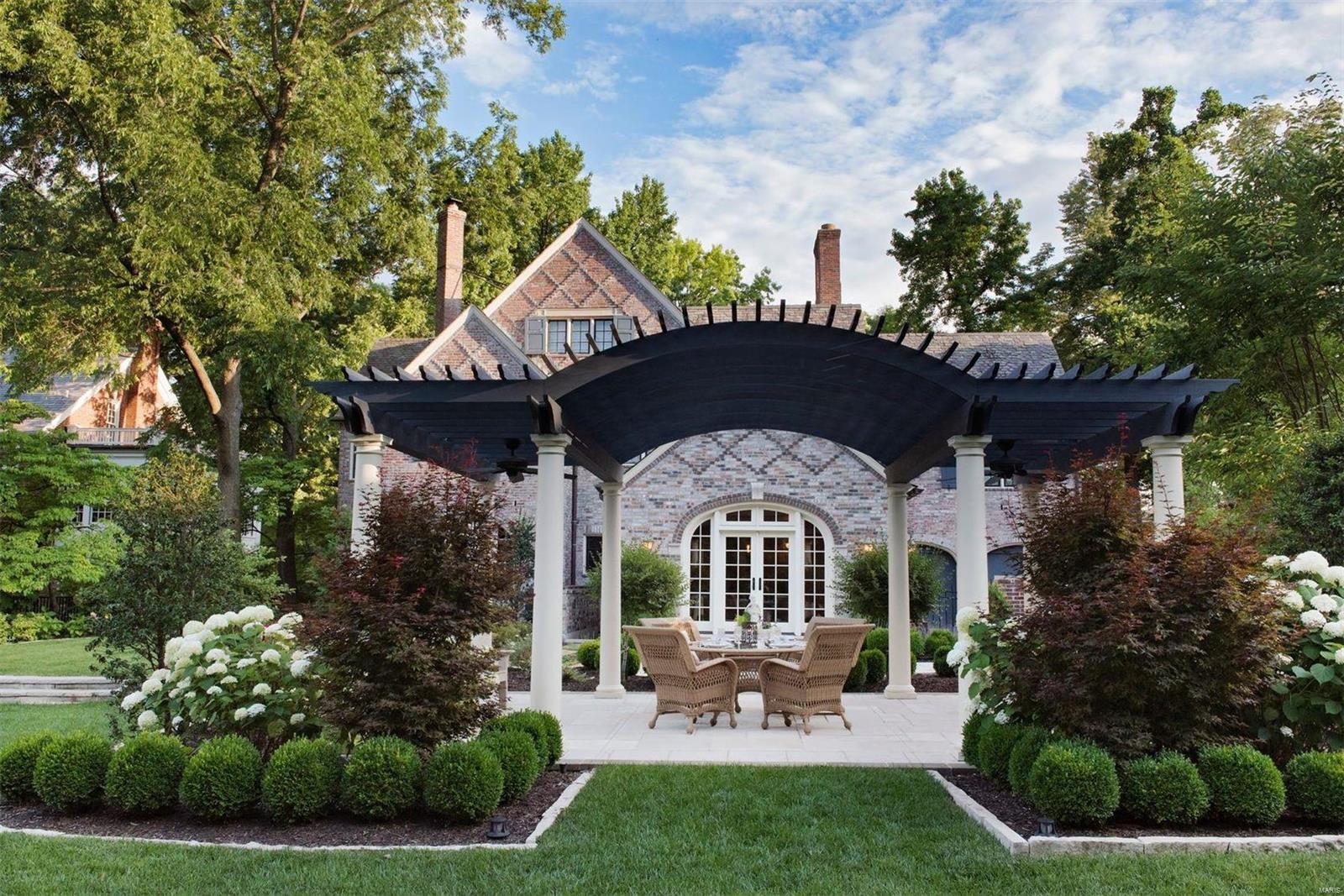 Tesson - Residential