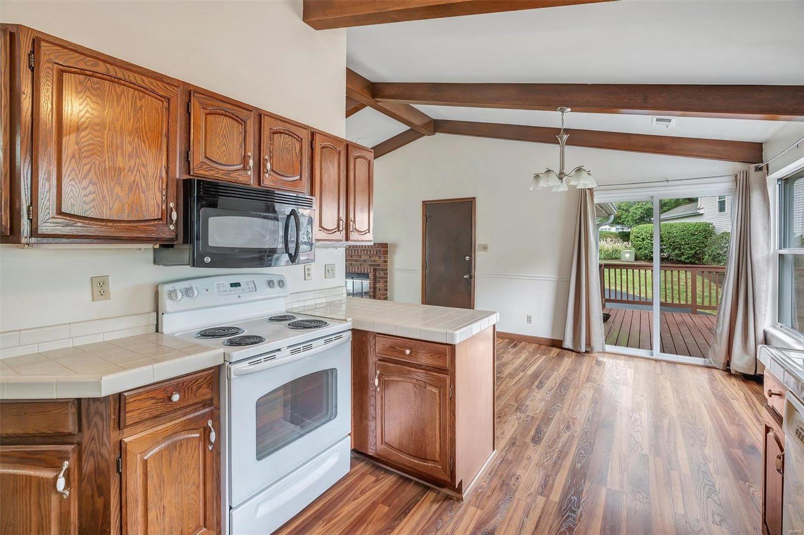 Woodside Trails Condo First - Residential