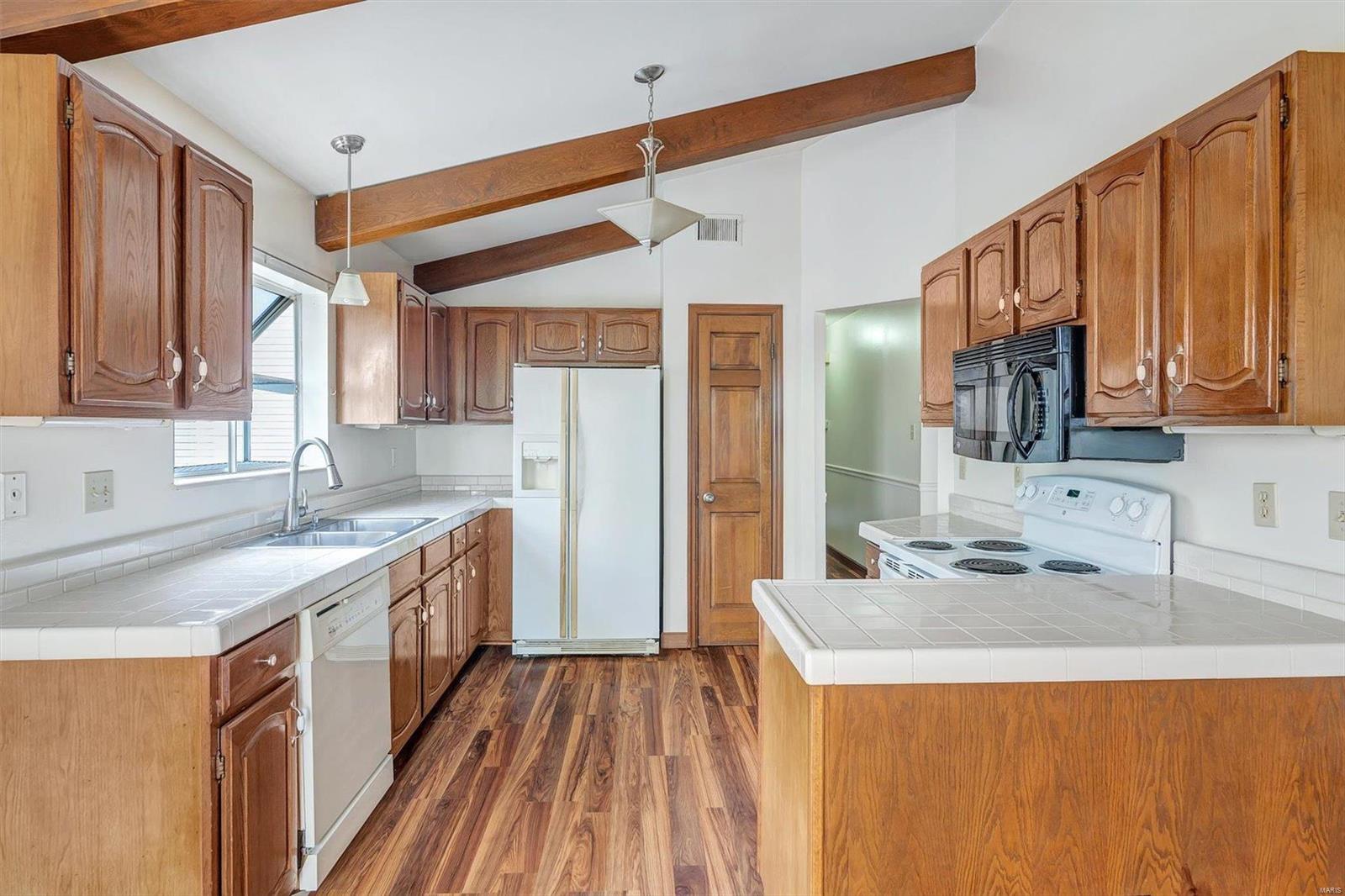 Woodside Trails Condo First - Residential