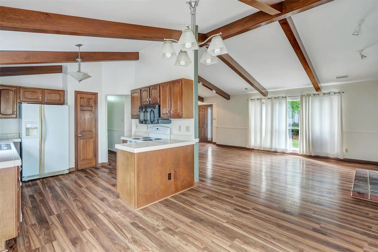 Woodside Trails Condo First - Residential