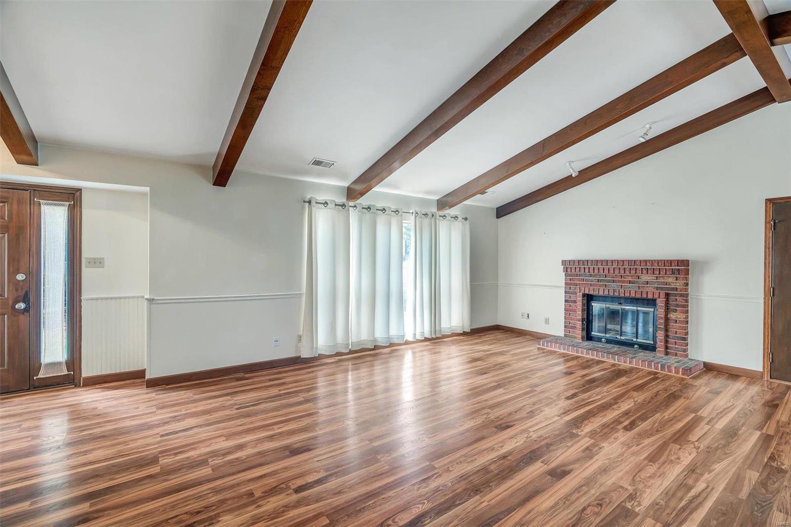 Woodside Trails Condo First - Residential