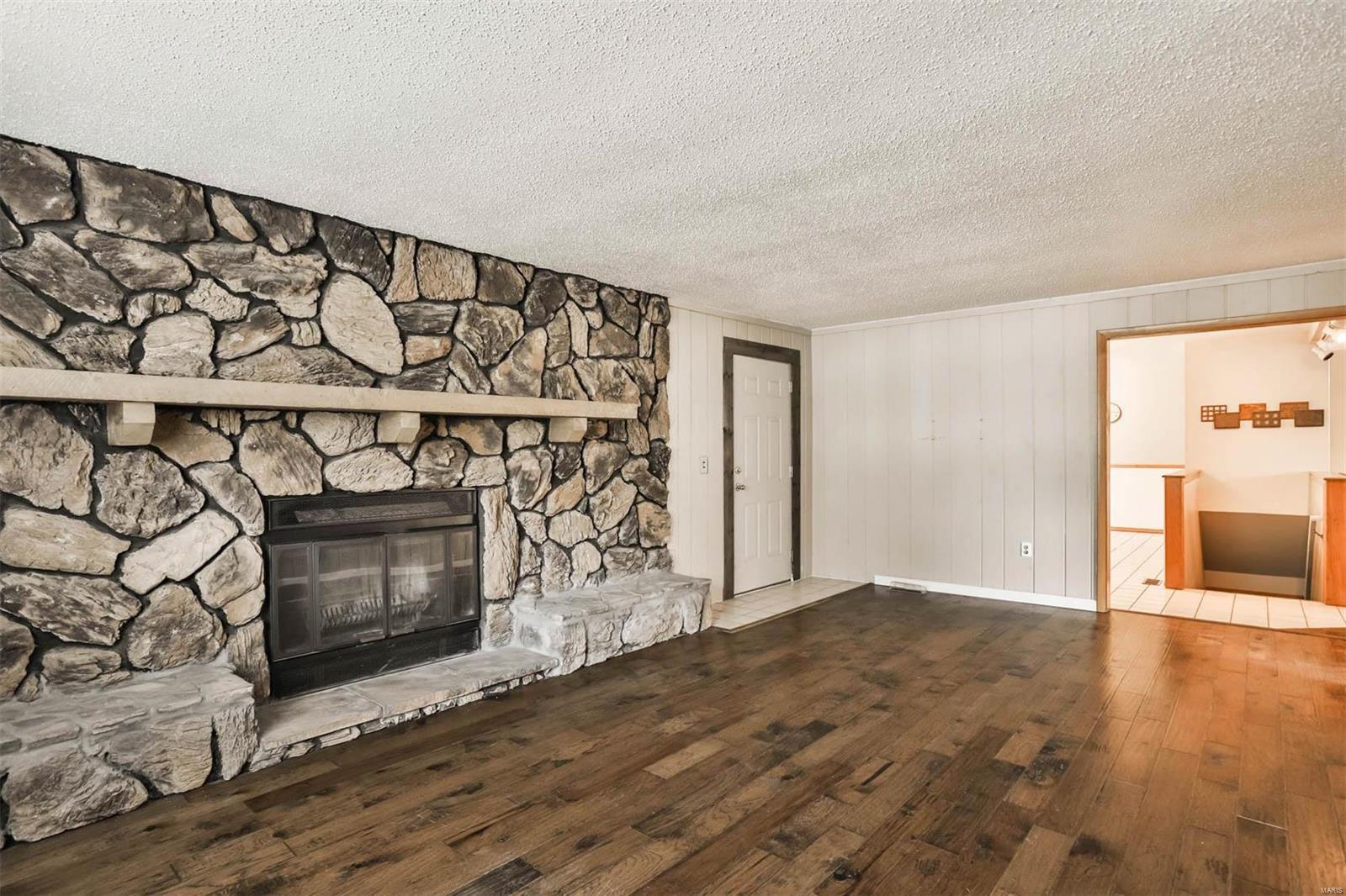 Rainbow Terrace 02 Rev - Residential