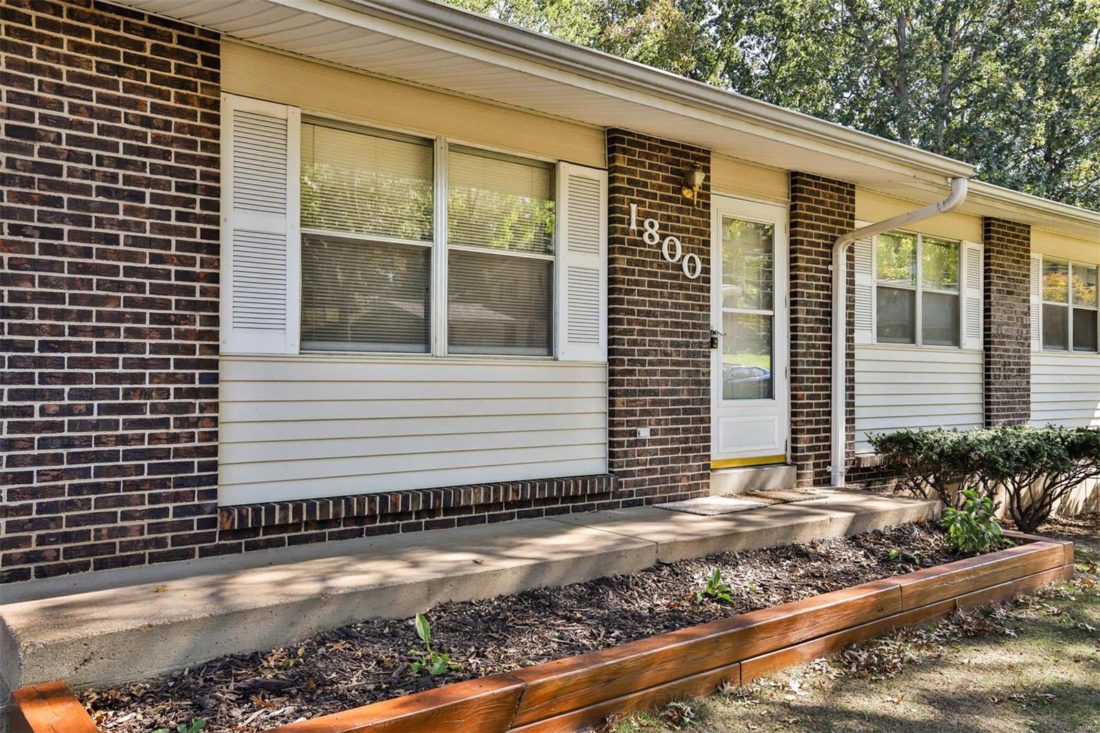 Rainbow Terrace 02 Rev - Residential