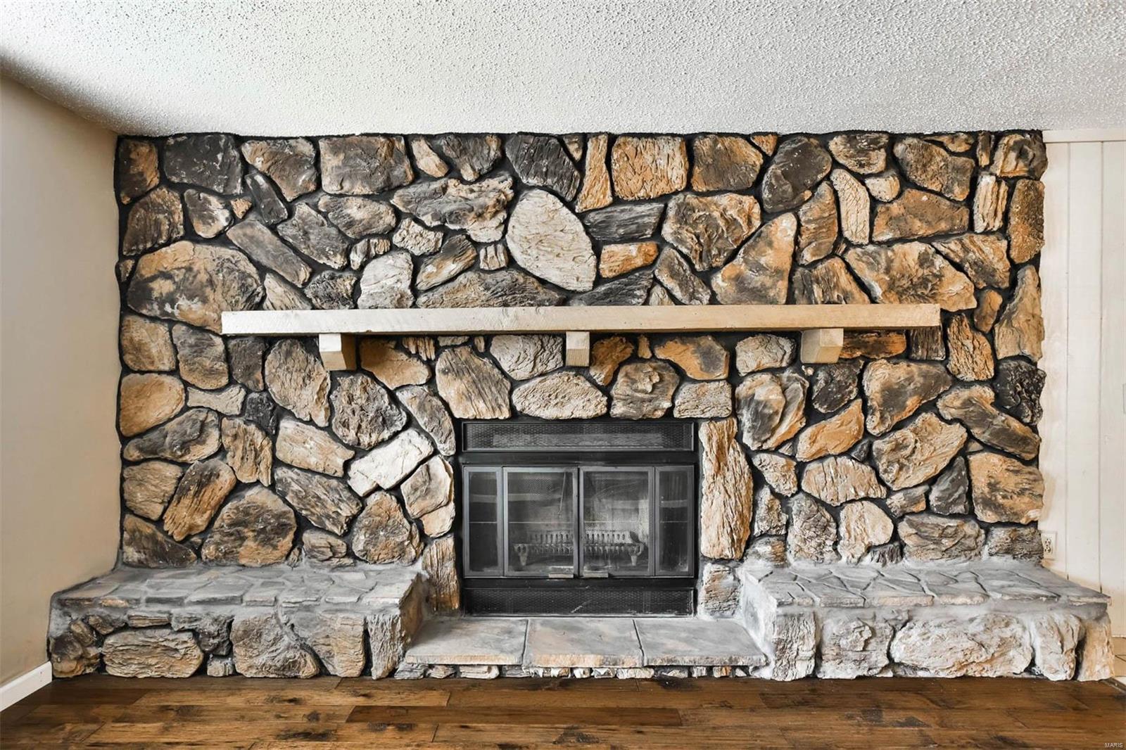 Rainbow Terrace 02 Rev - Residential