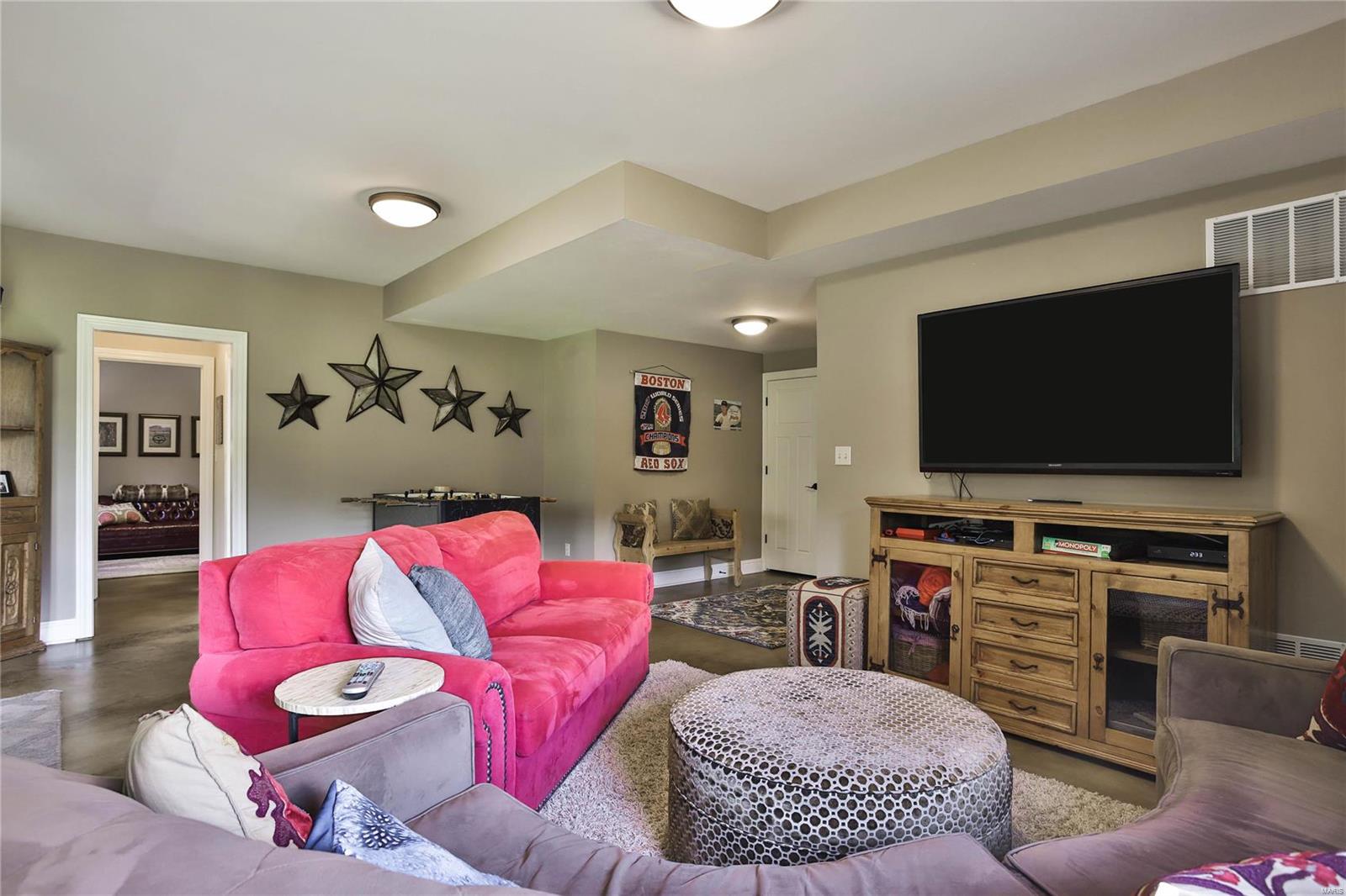 W Helfenstein Park - Residential