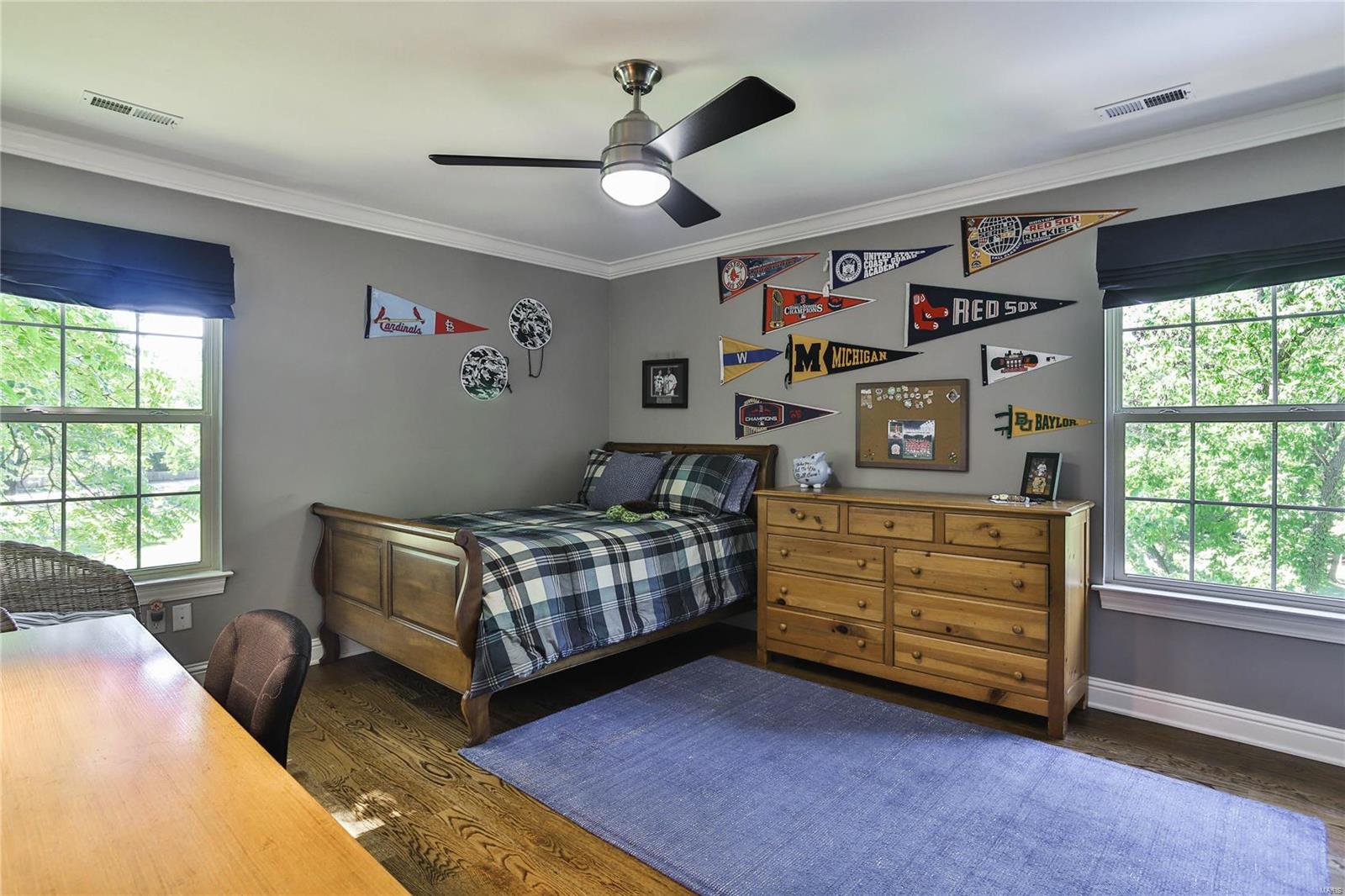 W Helfenstein Park - Residential