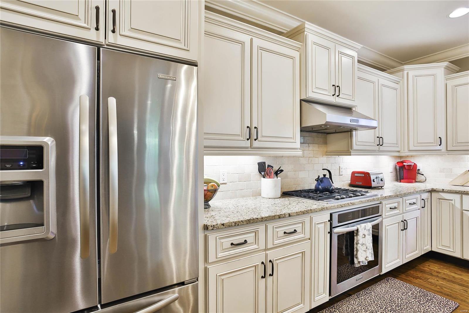 W Helfenstein Park - Residential