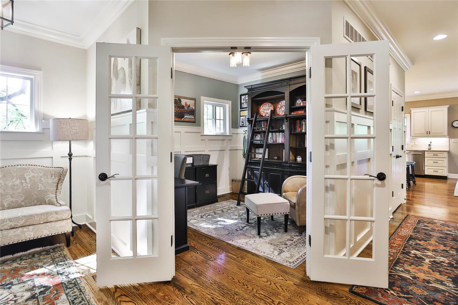 W Helfenstein Park - Residential