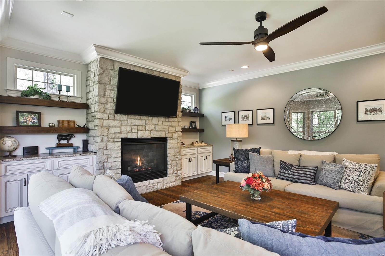 W Helfenstein Park - Residential