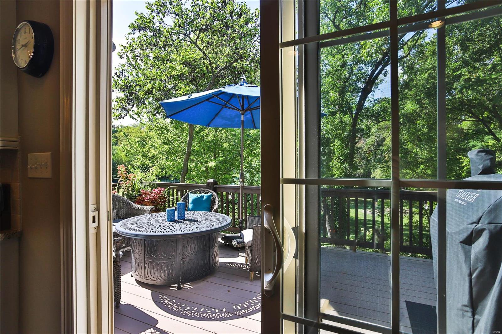 W Helfenstein Park - Residential