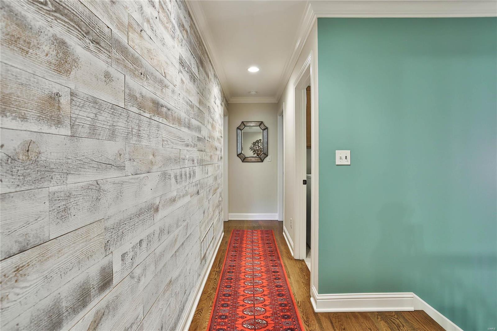 W Helfenstein Park - Residential