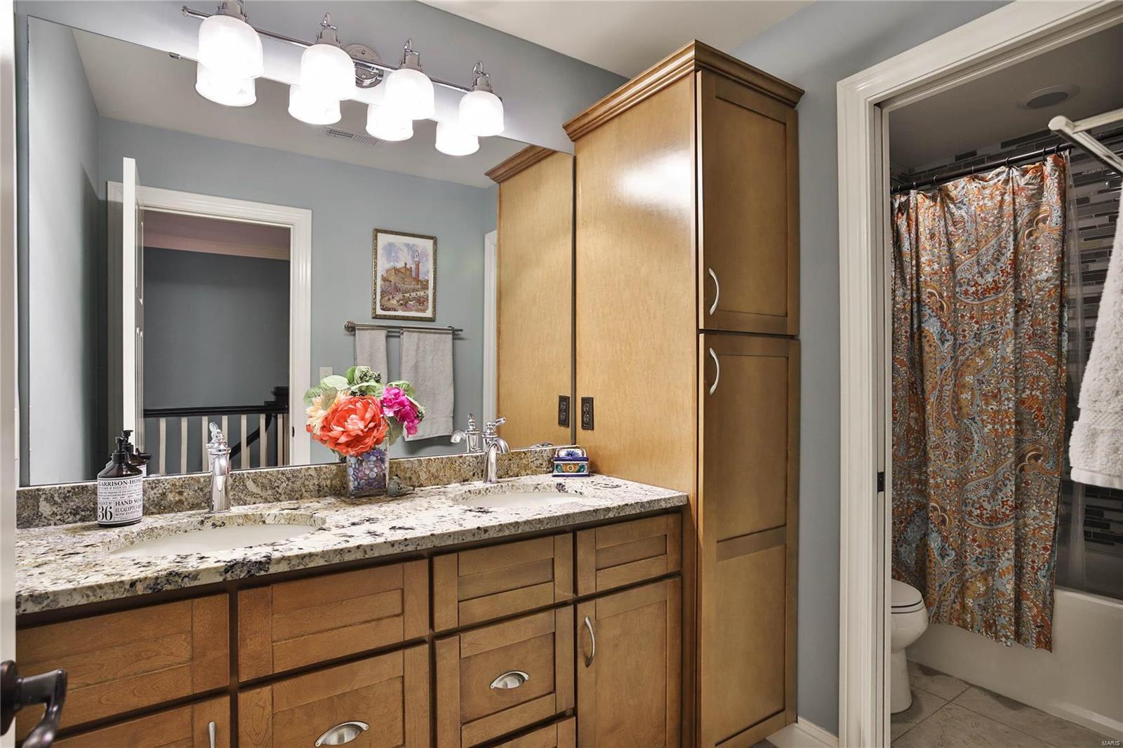 W Helfenstein Park - Residential