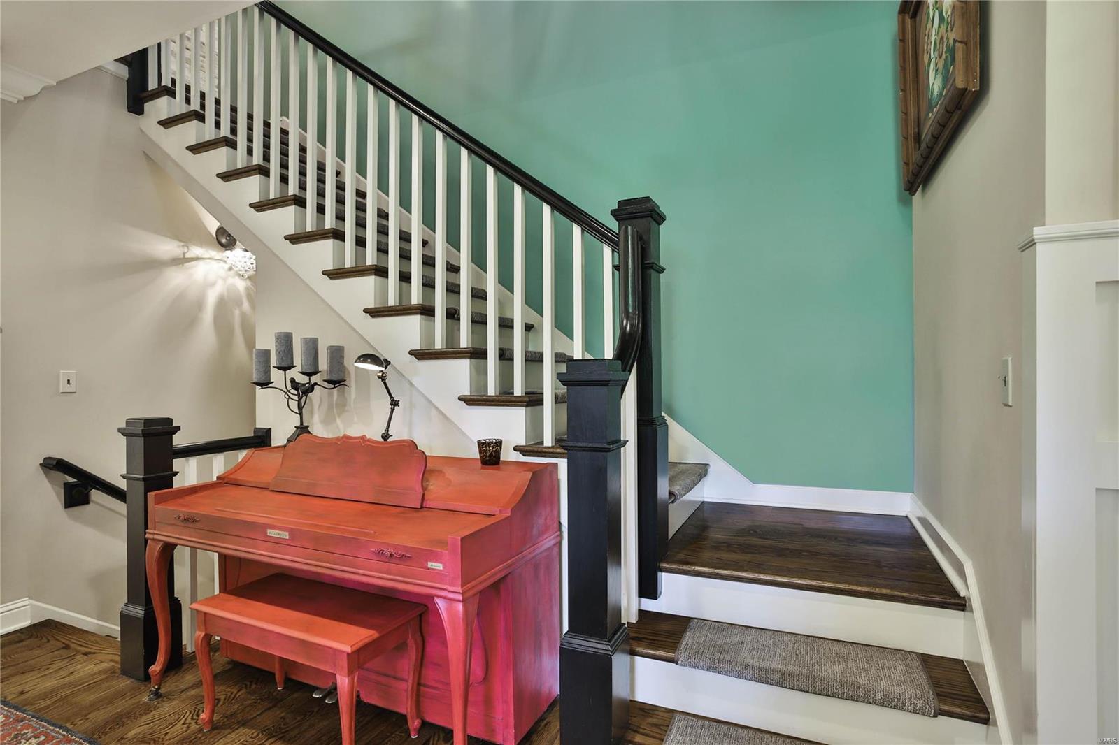 W Helfenstein Park - Residential