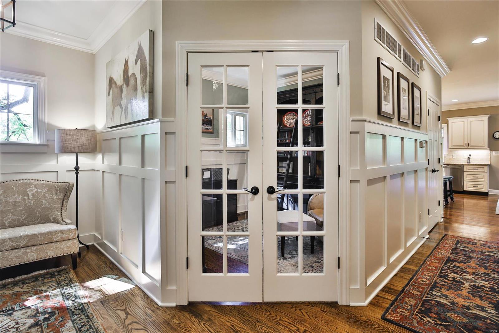 W Helfenstein Park - Residential