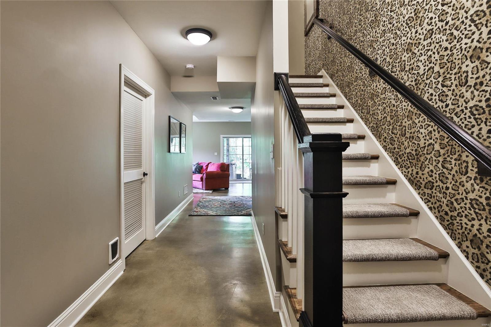 W Helfenstein Park - Residential