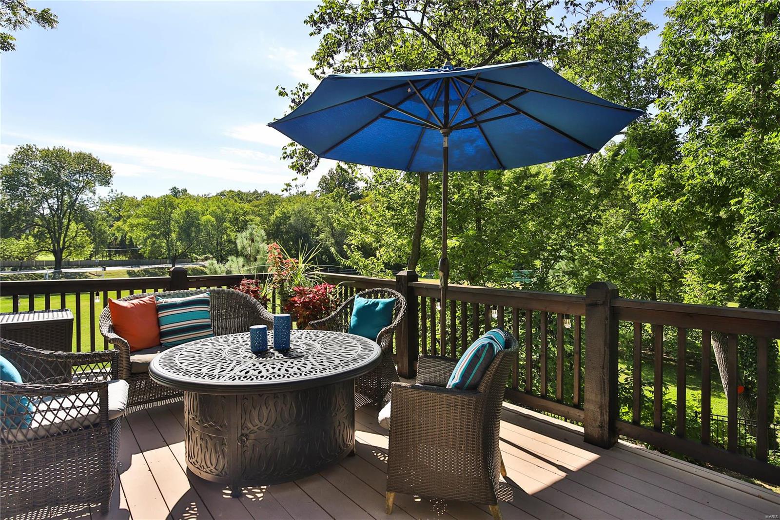 W Helfenstein Park - Residential