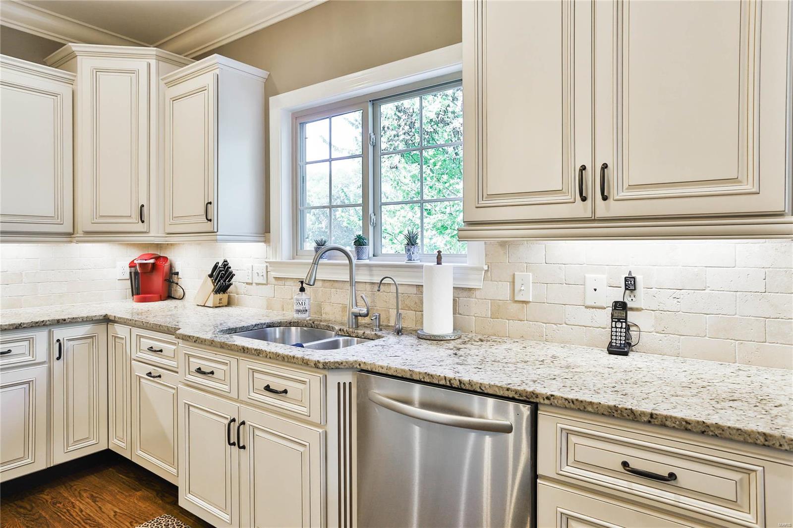 W Helfenstein Park - Residential