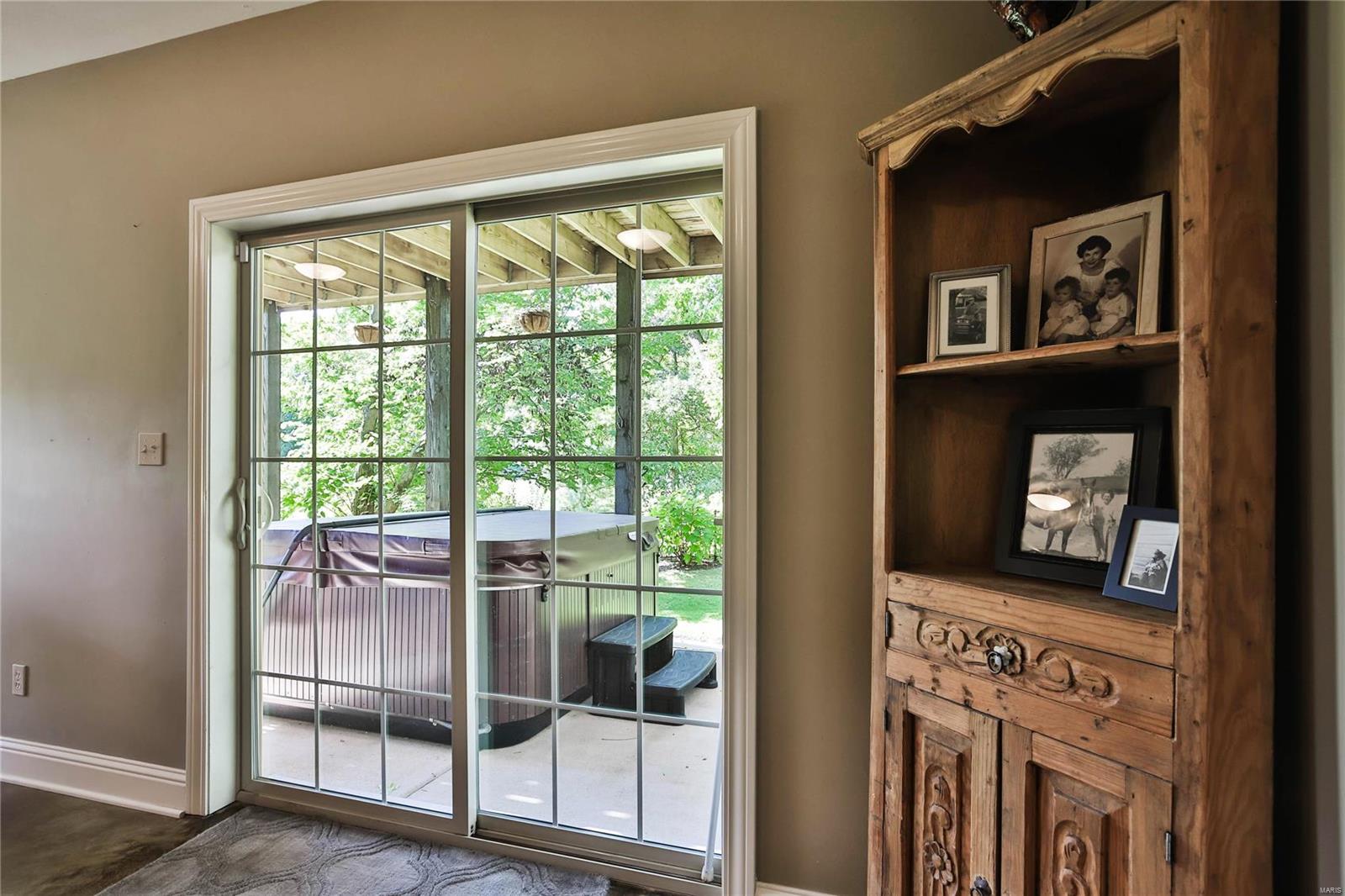 W Helfenstein Park - Residential