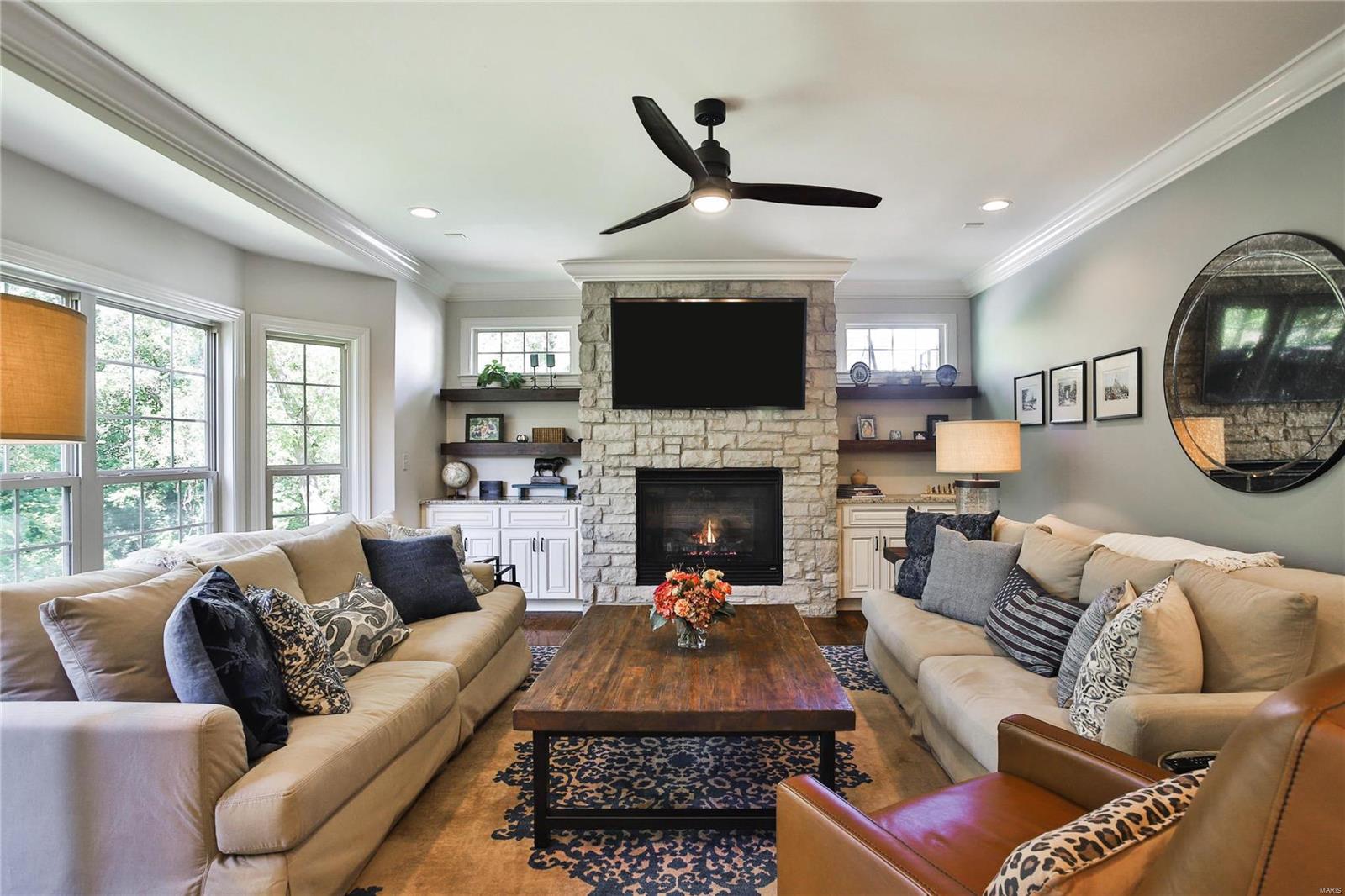 W Helfenstein Park - Residential