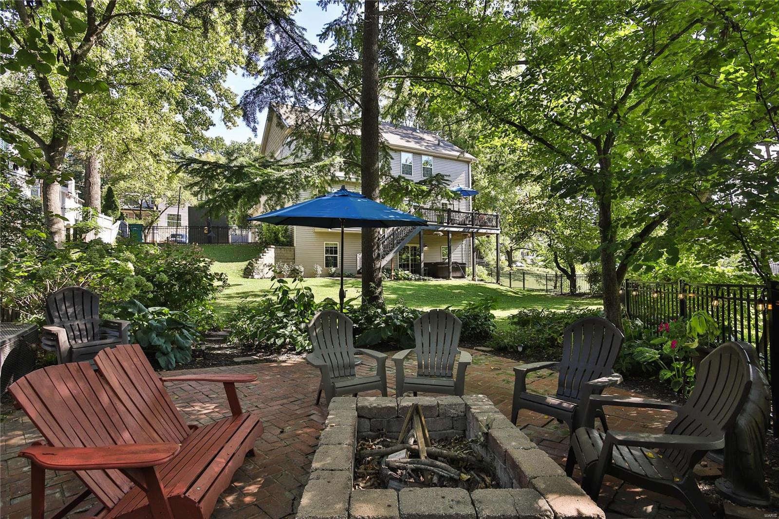 W Helfenstein Park - Residential