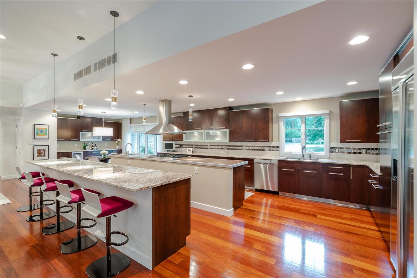 Executive Estates - Residential