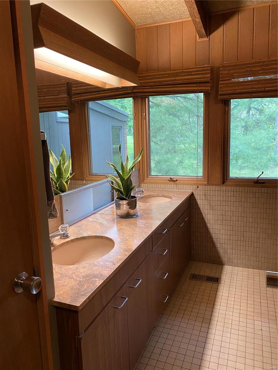 Subdivision Of Tr Of Land - Residential