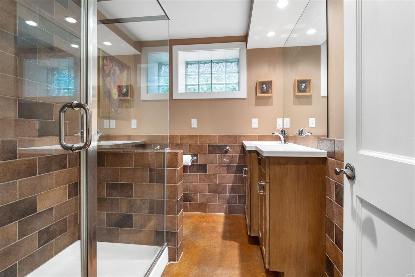 Bemiston - Residential