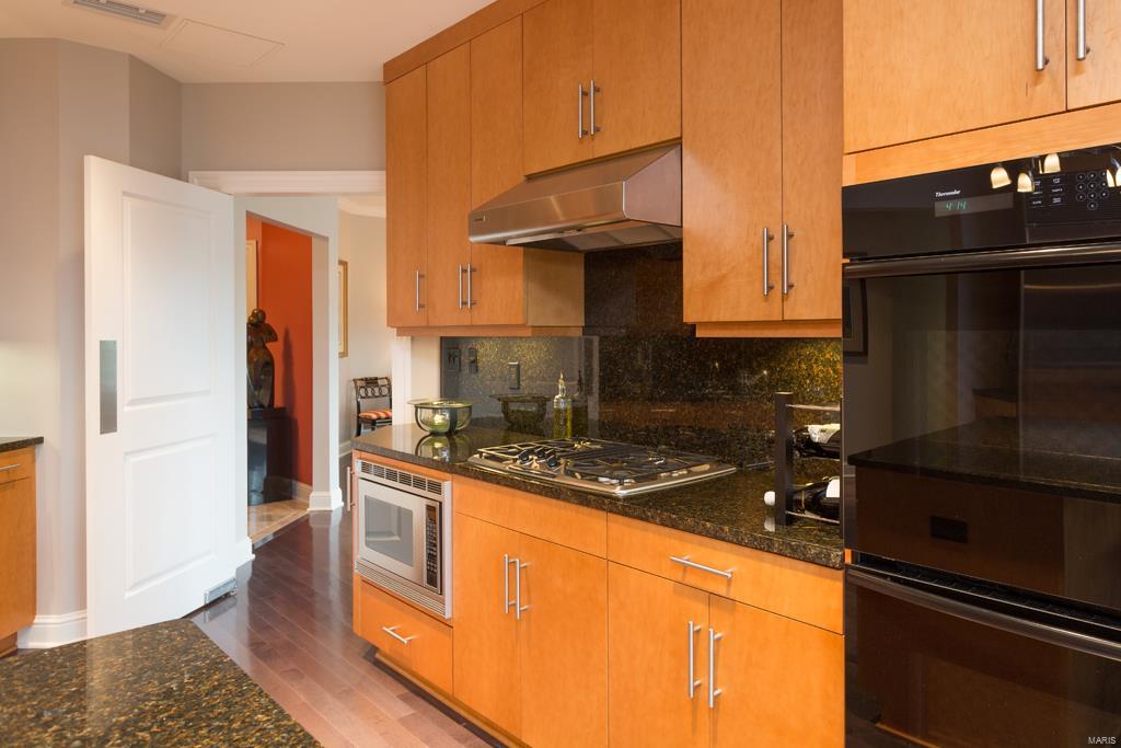 The Plaza In Clayton - Residential