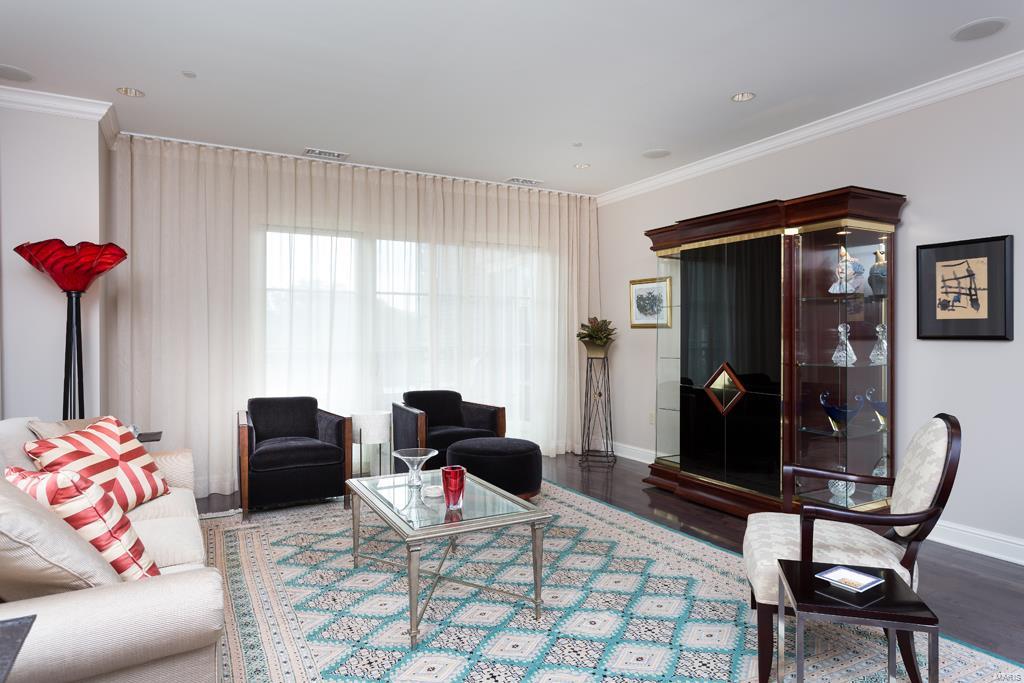 The Plaza In Clayton - Residential