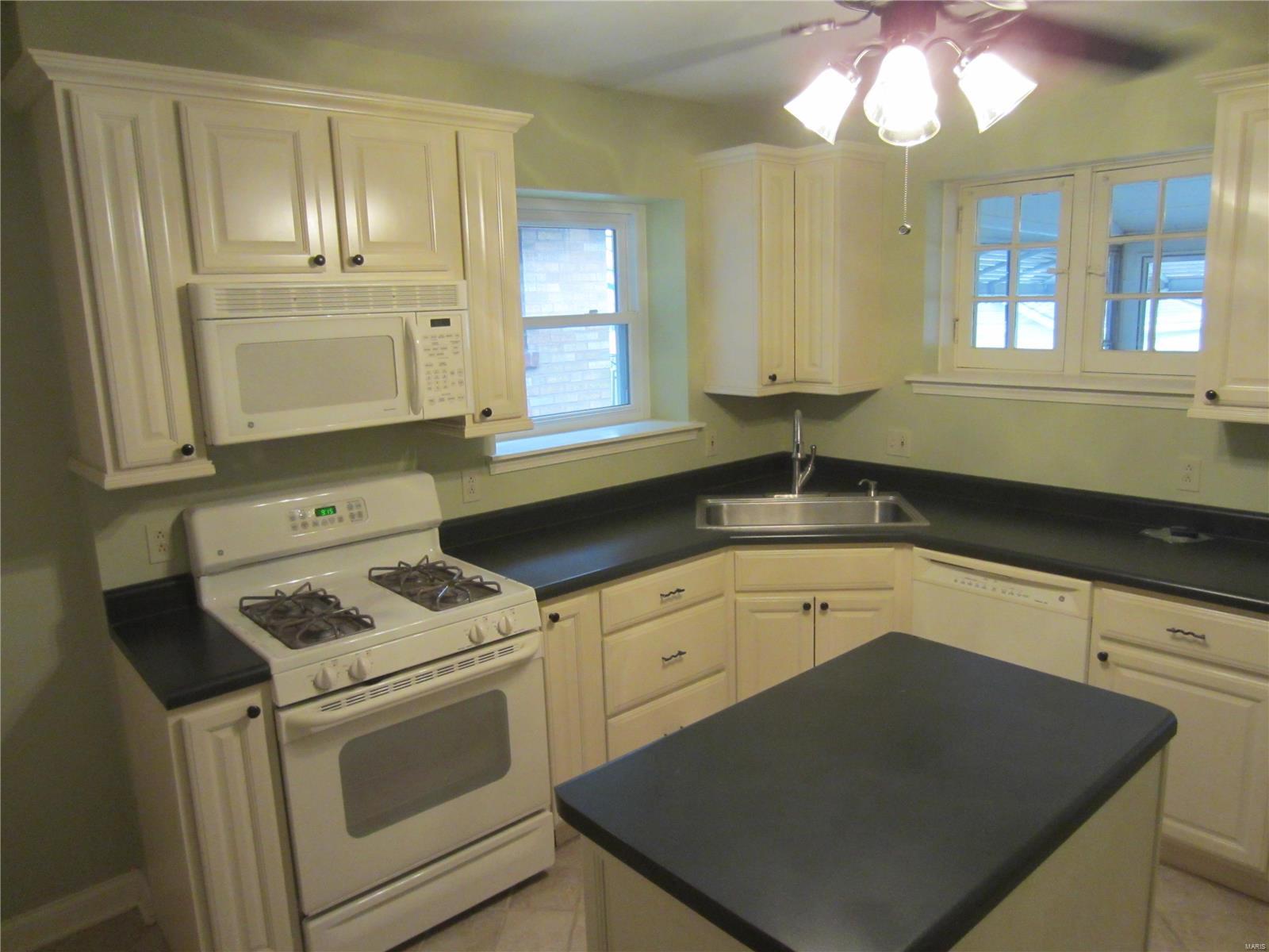 Holy Hills - Residential