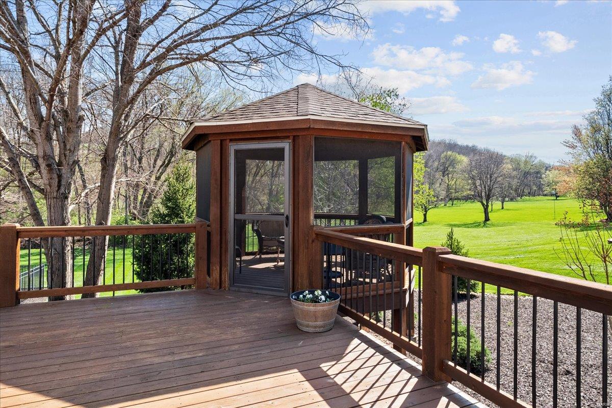 Wildwood, Missouri 63025, United States, 5 Bedrooms Bedrooms, ,5 BathroomsBathrooms,Residential,Pending,105617