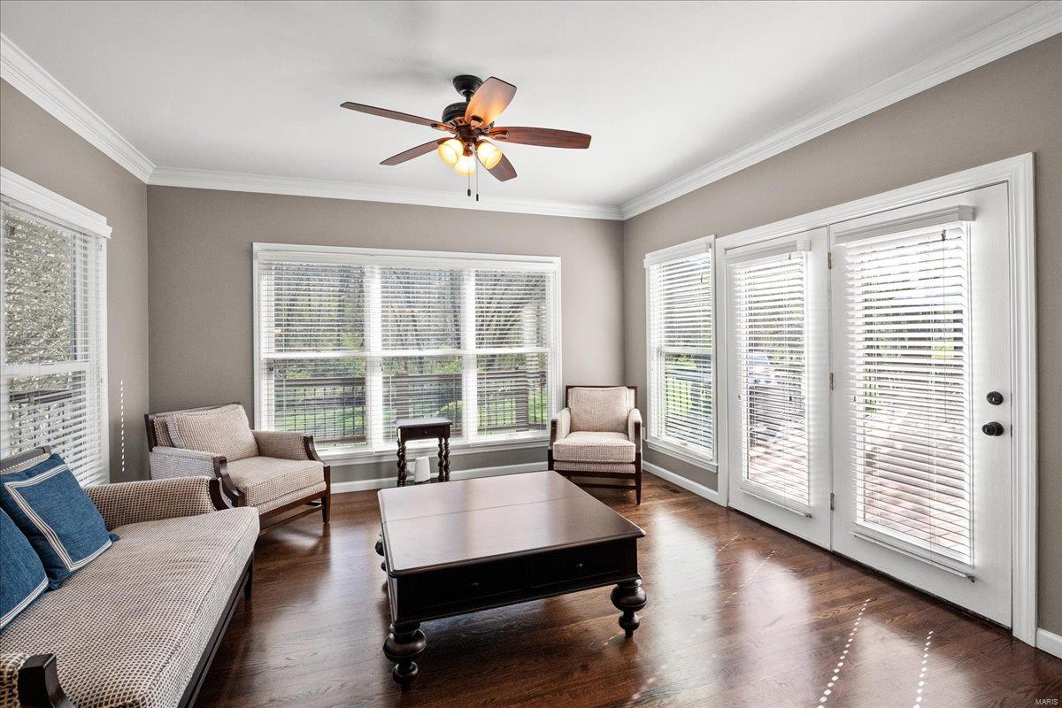 Wildwood, Missouri 63025, United States, 5 Bedrooms Bedrooms, ,5 BathroomsBathrooms,Residential,Pending,105617