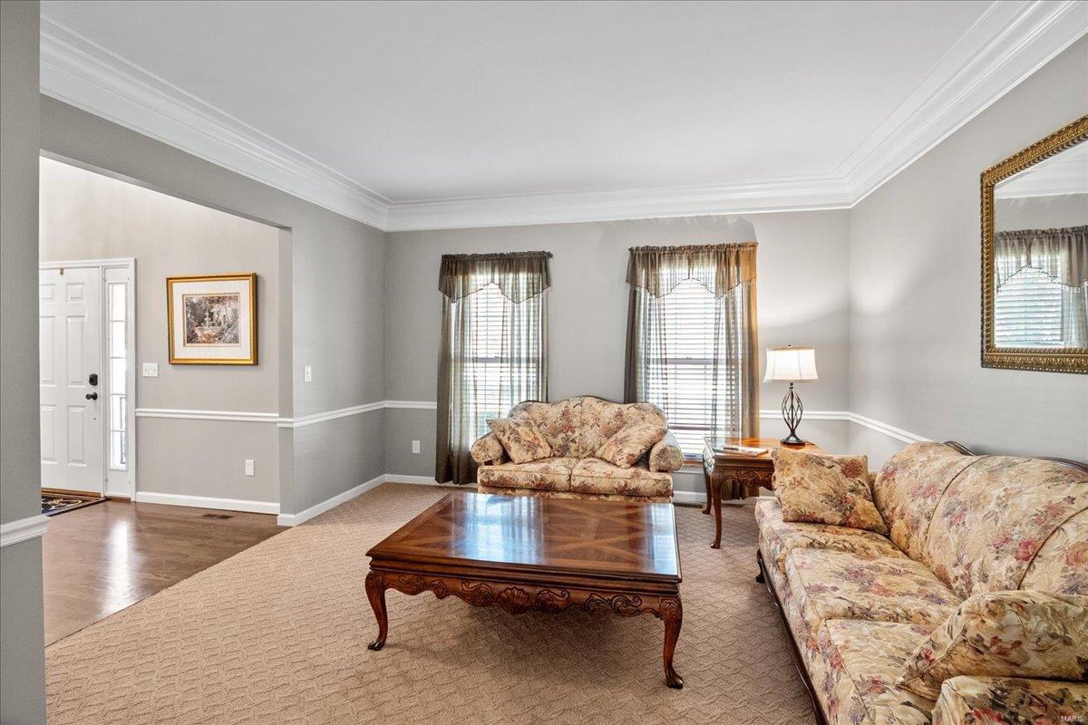 Wildwood, Missouri 63025, United States, 5 Bedrooms Bedrooms, ,5 BathroomsBathrooms,Residential,Pending,105617