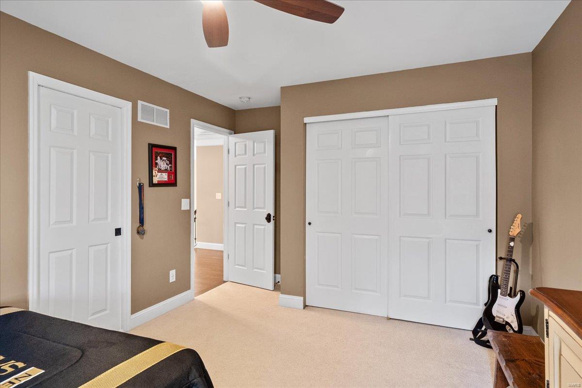 Wildwood, Missouri 63025, United States, 5 Bedrooms Bedrooms, ,5 BathroomsBathrooms,Residential,Pending,105617