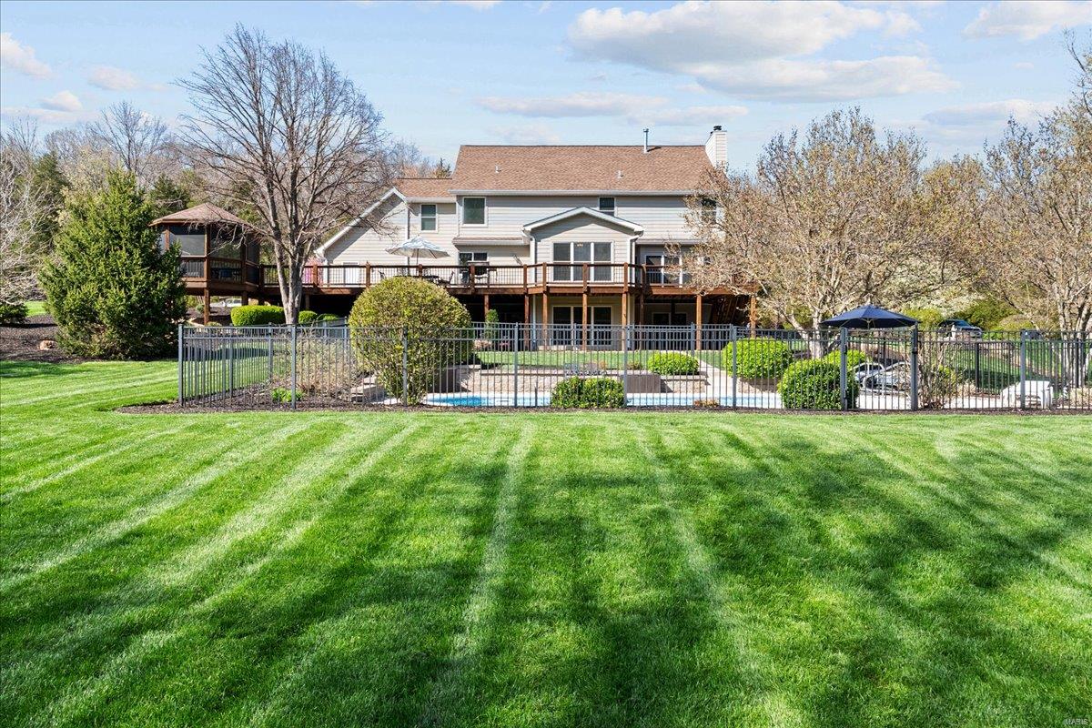 Wildwood, Missouri 63025, United States, 5 Bedrooms Bedrooms, ,5 BathroomsBathrooms,Residential,Pending,105617