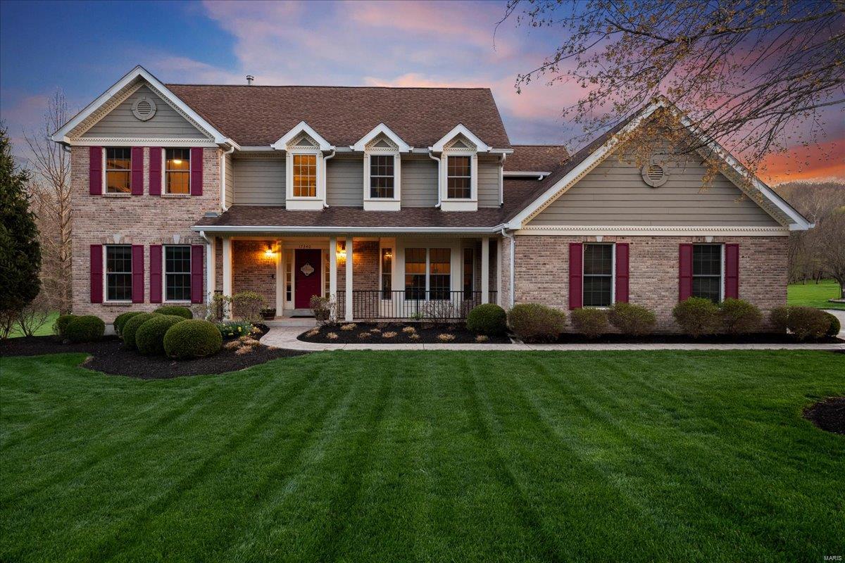 Wildwood, Missouri 63025, United States, 5 Bedrooms Bedrooms, ,5 BathroomsBathrooms,Residential,Pending,105617