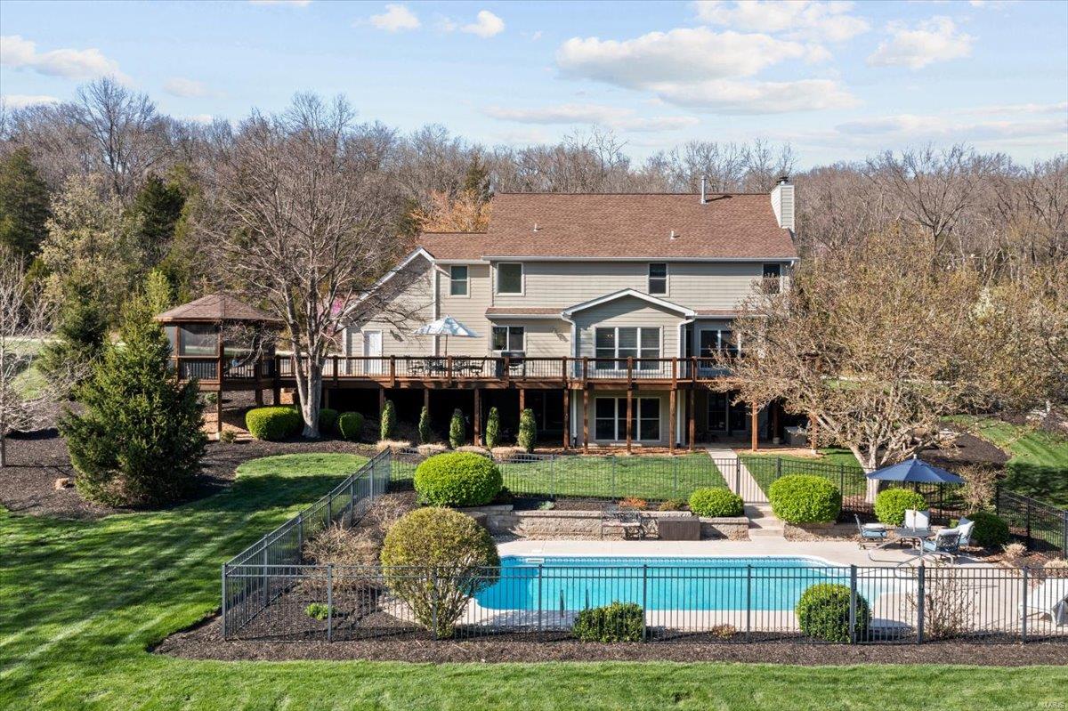 Wildwood, Missouri 63025, United States, 5 Bedrooms Bedrooms, ,5 BathroomsBathrooms,Residential,Pending,105617