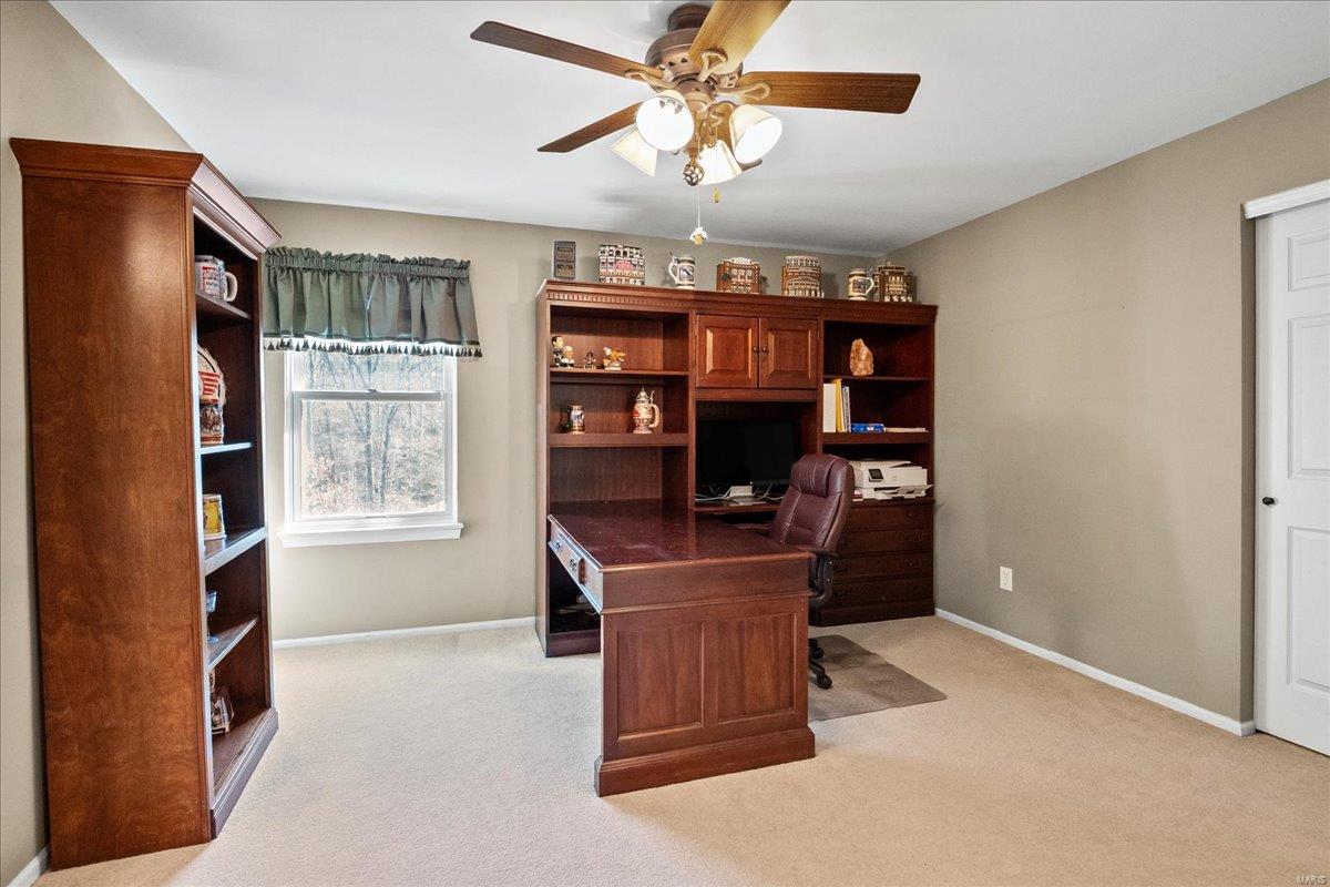 Wildwood, Missouri 63025, United States, 5 Bedrooms Bedrooms, ,5 BathroomsBathrooms,Residential,Pending,105617