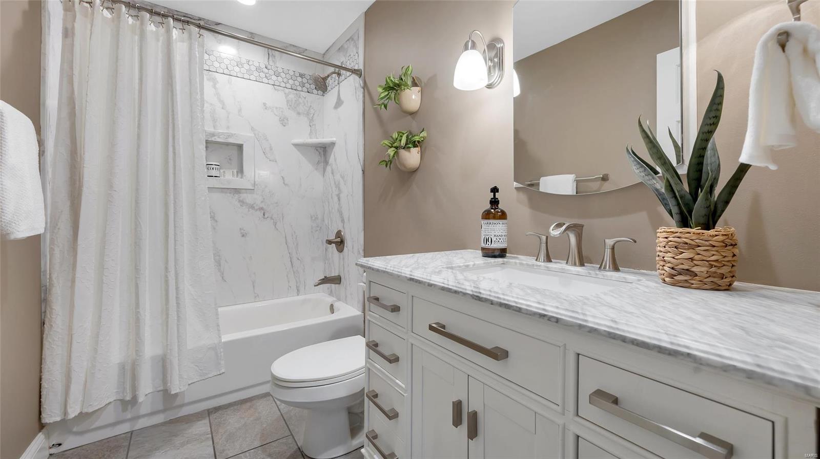 Fox Mountain Estates 1 - Residential