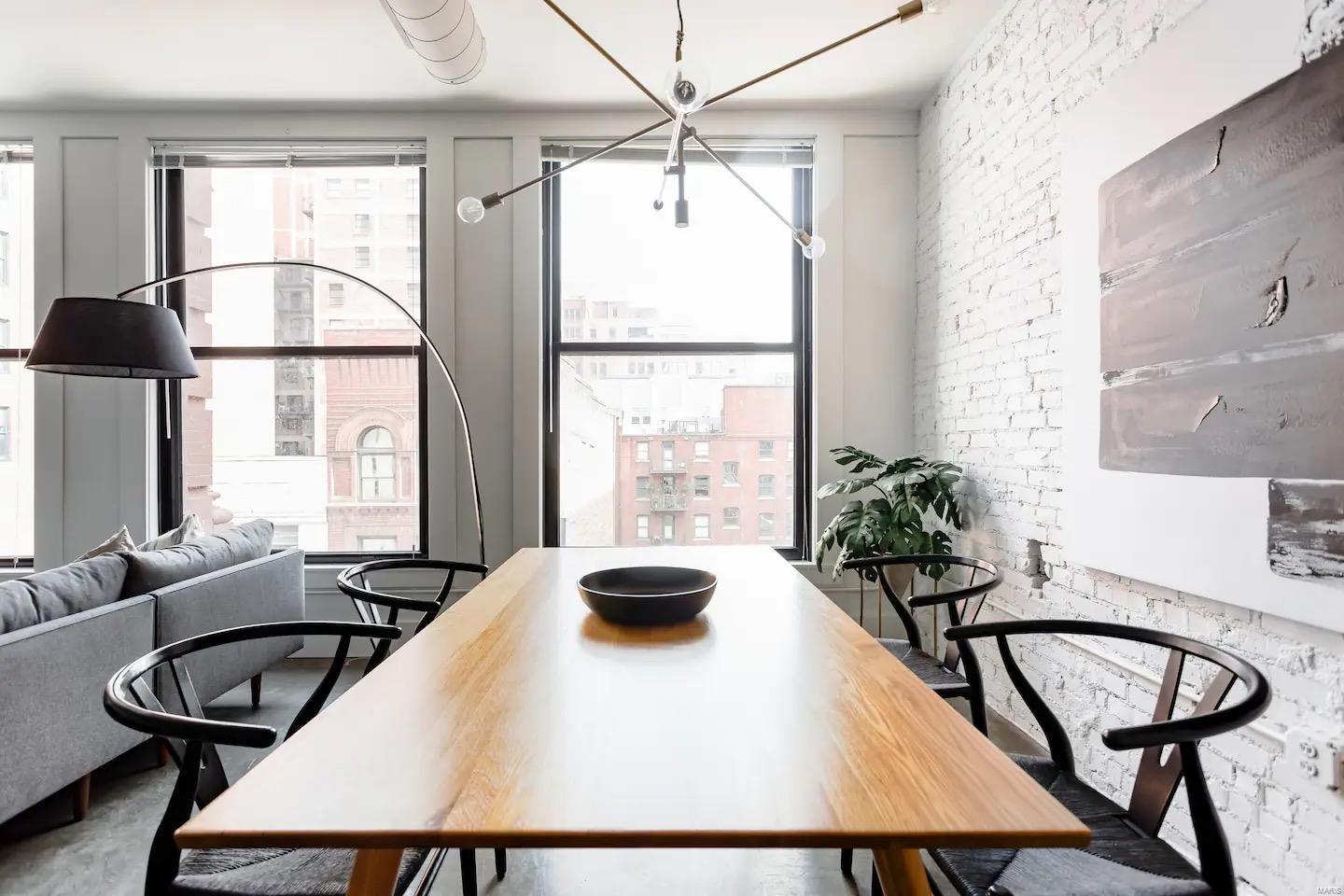 City/St Louis - Commercial Sale