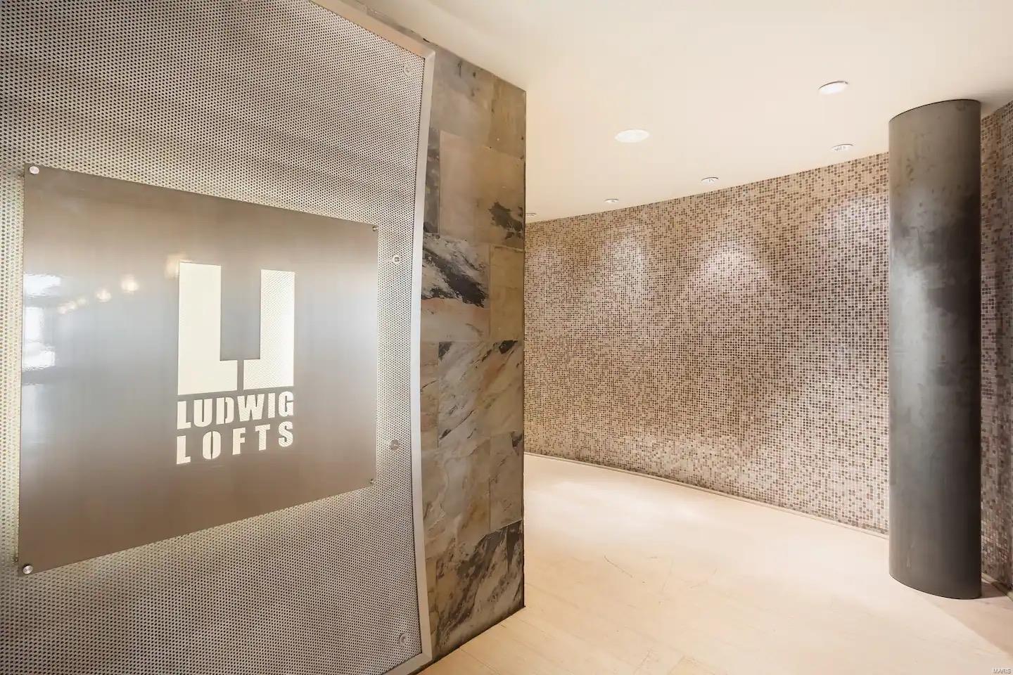 City/St Louis - Commercial Sale