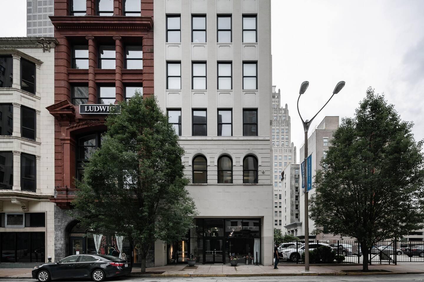 City/St Louis - Commercial Sale