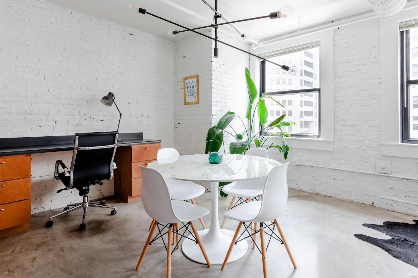 City/St Louis - Commercial Sale