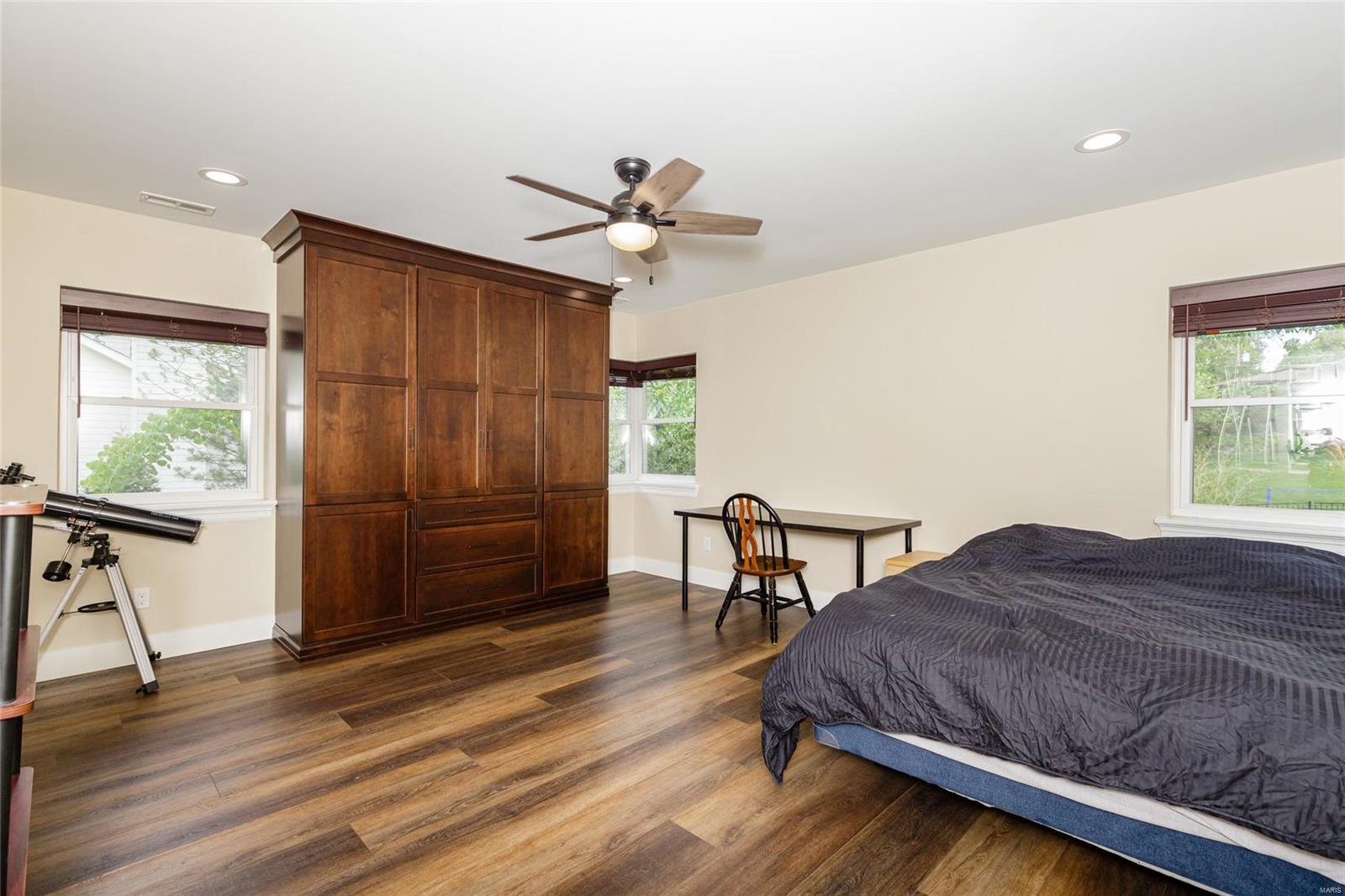 Arbor Acres - Residential