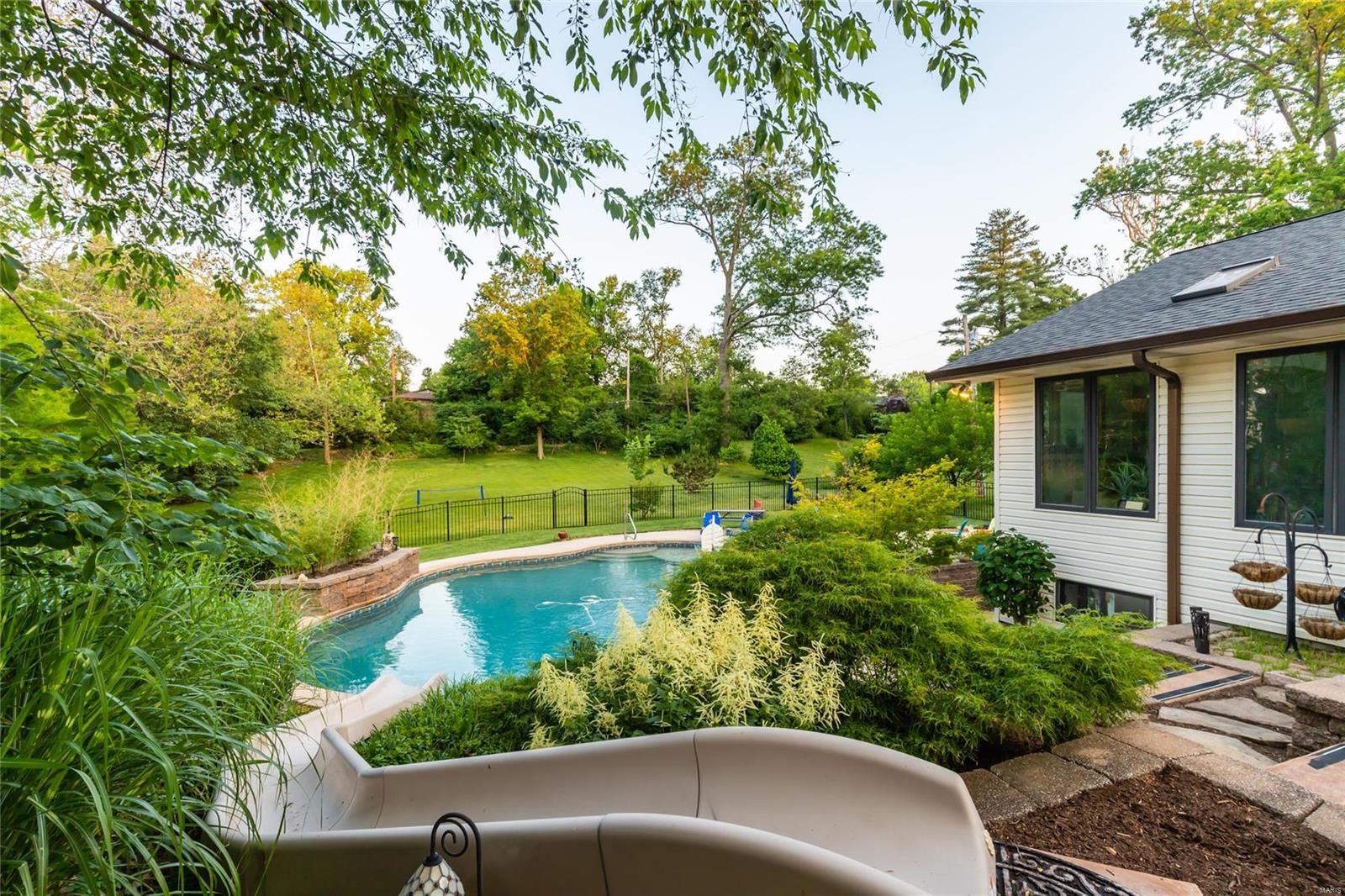 Arbor Acres - Residential