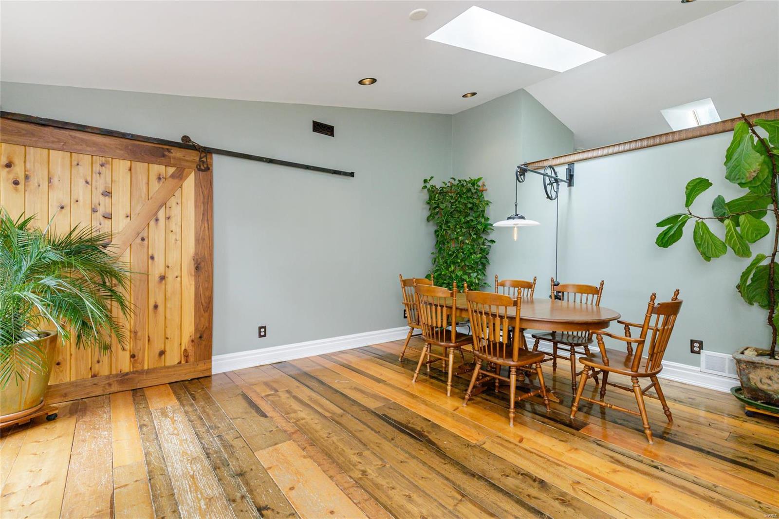 Arbor Acres - Residential